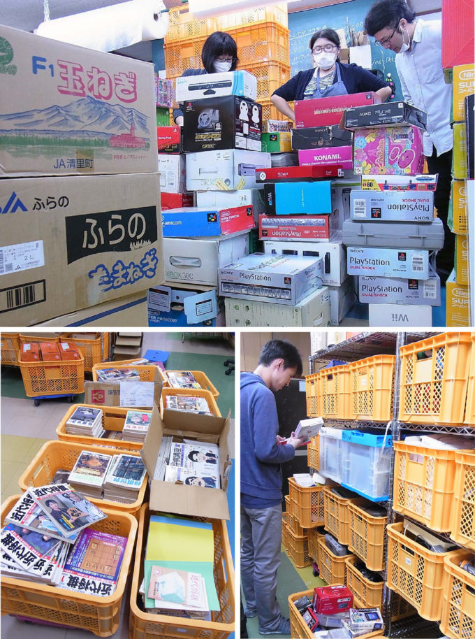 上：大量の持ち込みを前に、やる気にみちたカオ。 左下：古書の買取もしています。 右下：お持ち込みいただいたお品物を、一品ずつ丁寧に査定します。